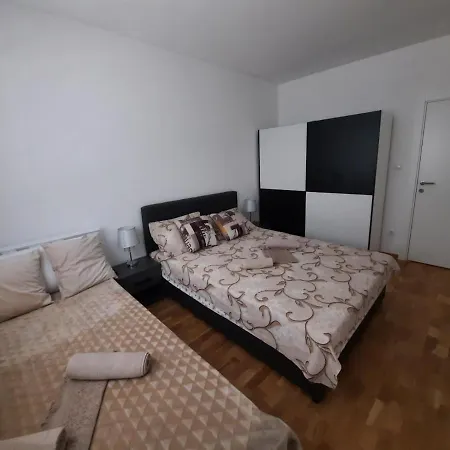 Apartman Teja Deluxe *