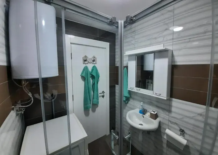 Teja Deluxe 아파트 *